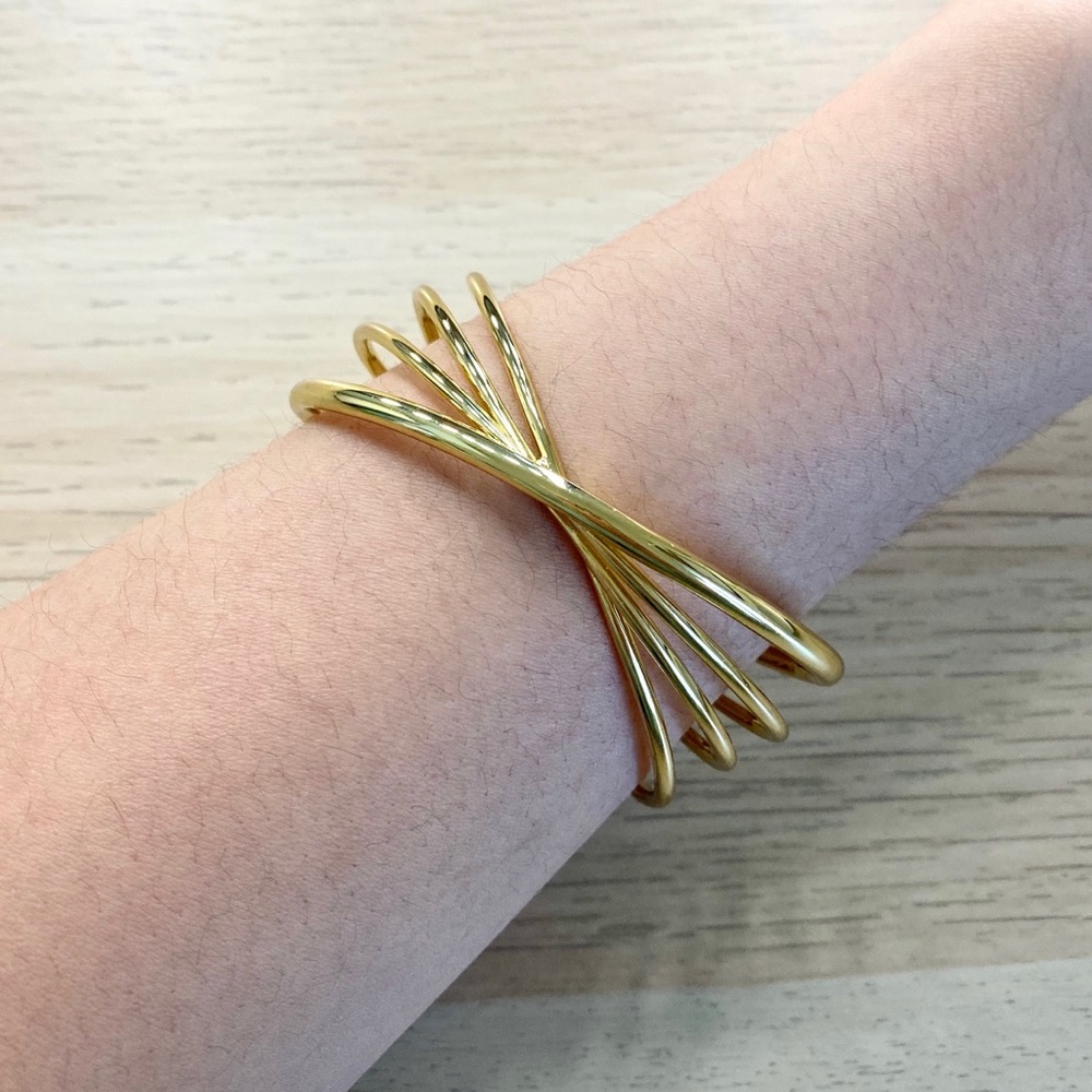 Atelier de Fleur - Mandalin Twisted Cuff